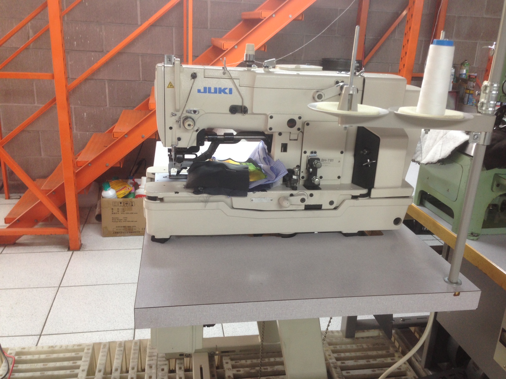 macchine per cucire Pfaff, Juki, Bernina, industriali usate e nuove